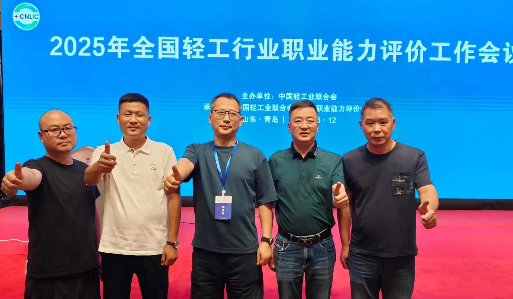 758ca06cf53ea8e04390c72be8345feb.jpg 758ca06cf53ea8e04390c72be8345feb.jpg