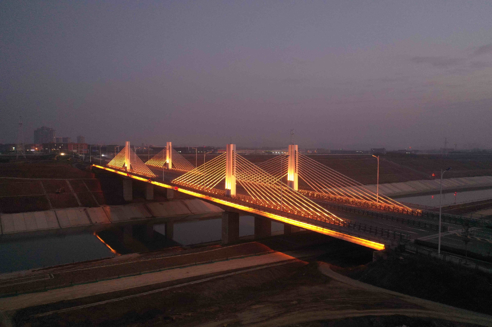 移湖路桥3.jpg 移湖路桥3.jpg